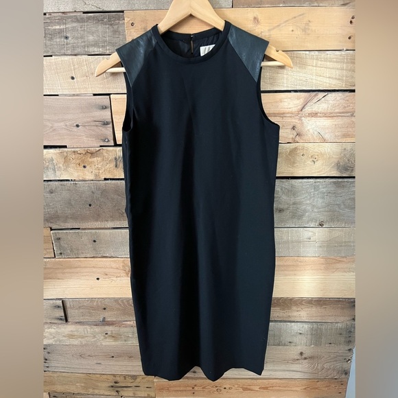 💰Michael Kors Classic Black Dress - Picture 2 of 6